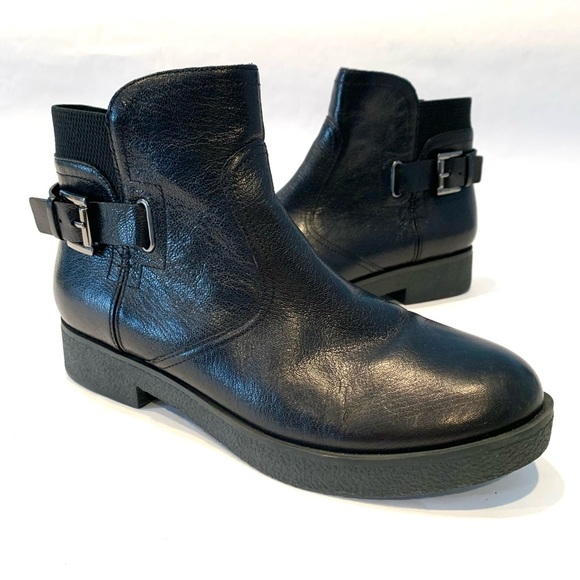 Evolve By Easy Spirit Black Genuine Leather Ankle Boots - Picture 1 of 11